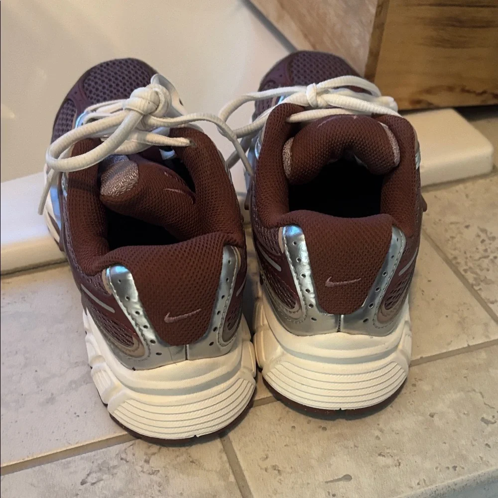 Nike V5 Women's Brown and Silver Sneakers worn once. - Picture 4 of 5